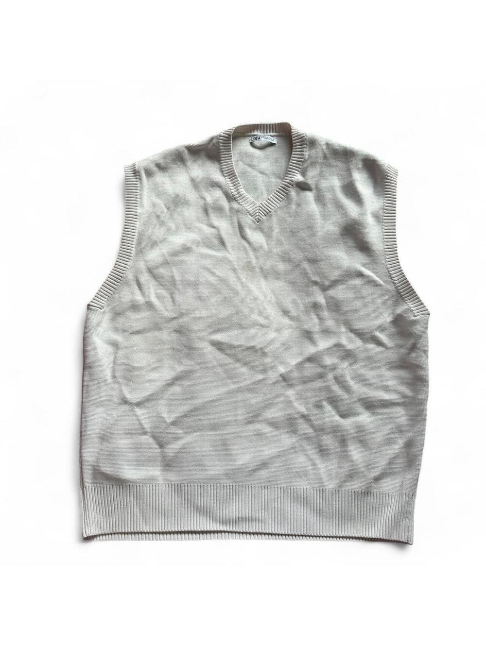 Zara Cream V-Neck Knit Sweater Vest Size Large L Oversized Preppy